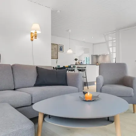 Holiday home Eliene - 500m From The Sea By Interhome