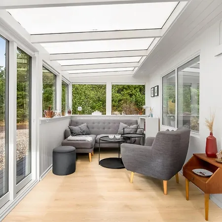 Eliene - 500m From The Sea By Interhome